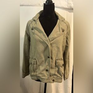 🦋ABOUND Jacket 🦋BOGO🦋